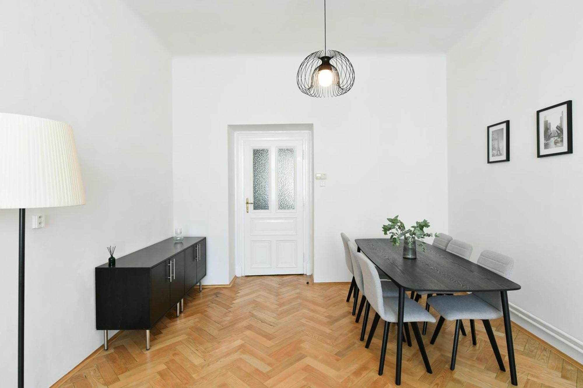 Wsp Petrin Garden Apartments Prague Luaran gambar