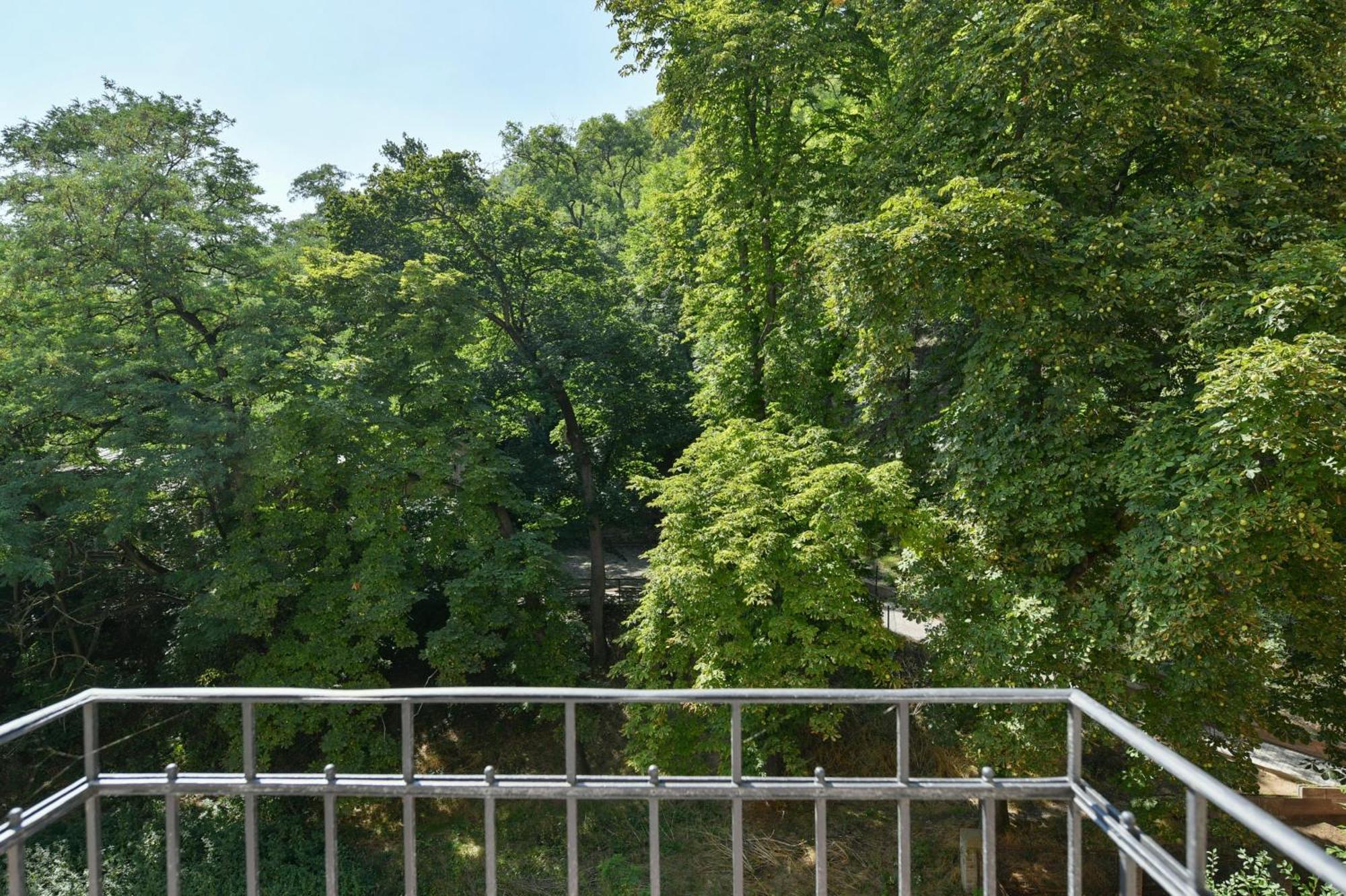 Wsp Petrin Garden Apartments Prague Luaran gambar