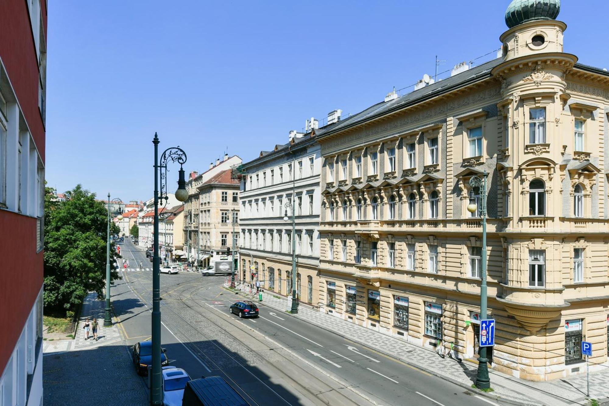 Wsp Petrin Garden Apartments Prague Luaran gambar