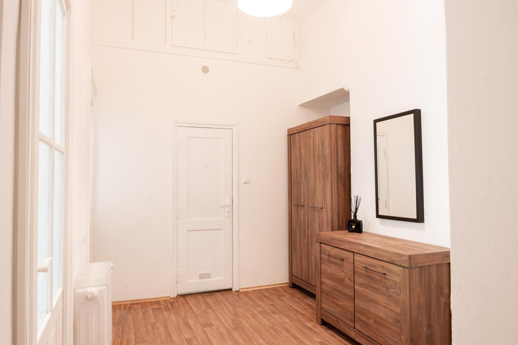 Wsp Petrin Garden Apartments Prague Luaran gambar